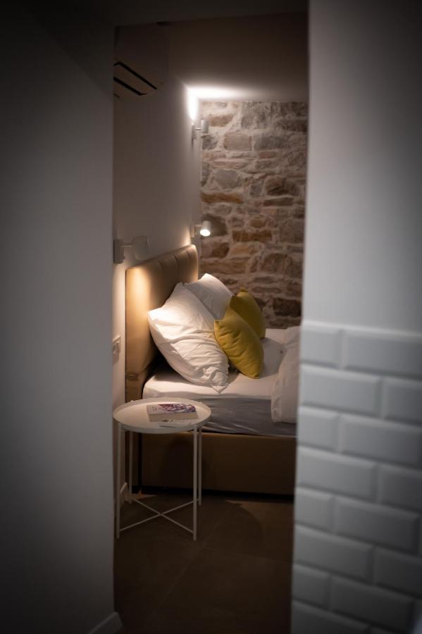 Vitelli Apartments And Rooms Split Exterior foto